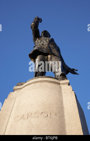 Signore carson statua in Irlanda del Nord agli edifici del Parlamento stormont belfast Irlanda del Nord Regno Unito Foto Stock