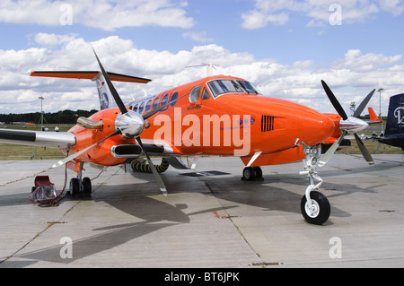 Hawker Beechcraft 350 re aria (B300) azionato dal volo Servizio di calibrazione sul display statico a Farnborough Airshow 2010 Foto Stock