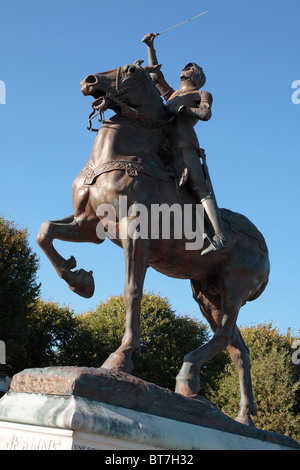 Giovanna d Arco statua in bronzo a Blois, Francia. Foto Stock