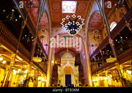 Alla sinagoga di via Dohany Budapest interno Foto Stock