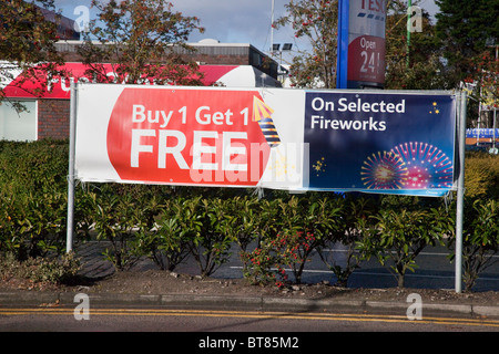 BOGOF   Buy One Get one free sign on selected fireworks at Tesco Formby, Merseyside, UK Foto Stock