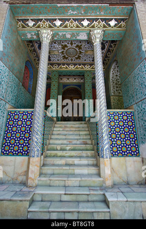 Emarat-e-Badgir o Windcatcher Emarate all'interno di Palazzo Golestan a Teheran in Iran Foto Stock