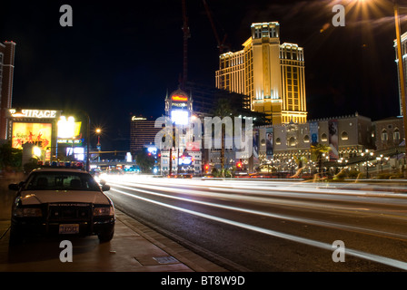 Cop auto, las vegas strip, night shot, Foto Stock