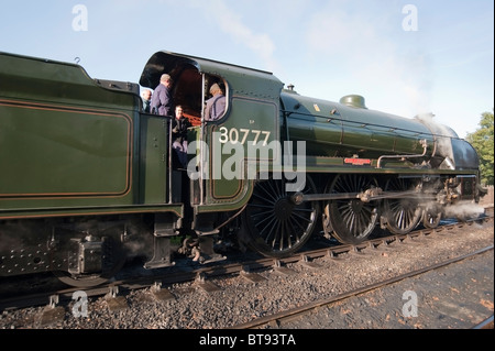 Sir Lamiel King Arthur classe locomotiva, la ferrovia Bluebell, Sussex, Inghilterra Foto Stock