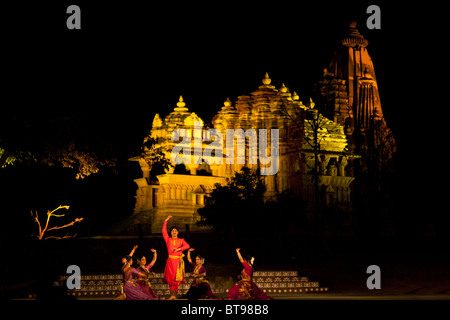 Khajuraho Festival di danze. India Foto Stock