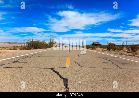 La storica Route 66, Ludlow, California, USA, America del Nord Foto Stock