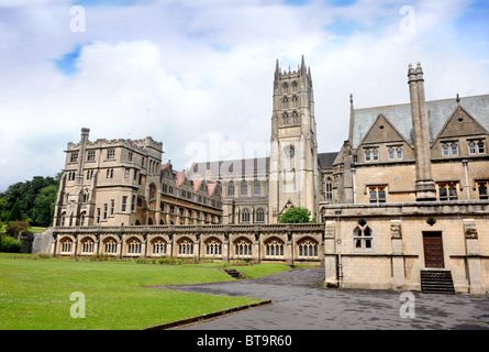 Downside Abbey e scuola in Stratton-su-il-fosse vicino a Radstock, Somerset REGNO UNITO Foto Stock