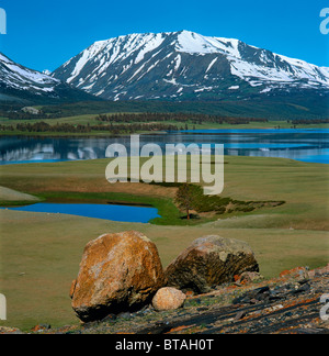 Lago Hoton Nuur (Khoton Nur). Altai Tavan Bogd Parco Nazionale. Mongolia Foto Stock