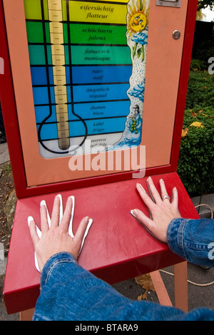 Lie detector, luna park, Lucerna, Svizzera Foto Stock