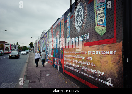 Murales in Falls Road, Belfast, Irlanda del Nord Foto Stock