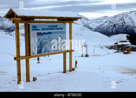 Piste di sci, piste da sci ghiacciaio sarenne, le Massif des Grandes Rousses, sulle alpi francesi, alpe d'Huez, isere department, Rhône-Alpes, in Francia, in europa Foto Stock