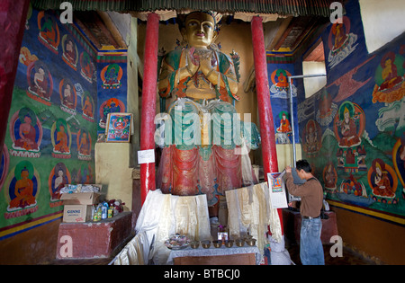 Maitreya Buddha Namgyal. Tsemo Gompa. Leh. Ladakh. India Foto Stock