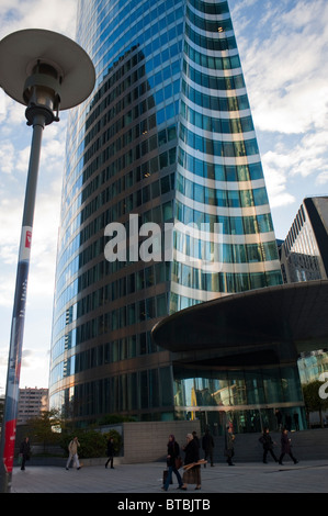 Parigi, Francia, architettura moderna, EDF Sede di edifici, le società francesi, La Défense e il centro commerciale Foto Stock