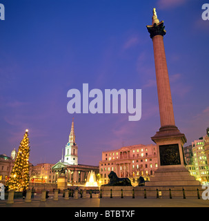 Trafalgar Square Di notte Londra UK Europa Foto Stock