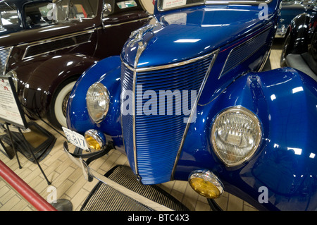 Don Garlits Museum of Classic Automobiles Ocala Florida 1937 Ford Coupe Foto Stock