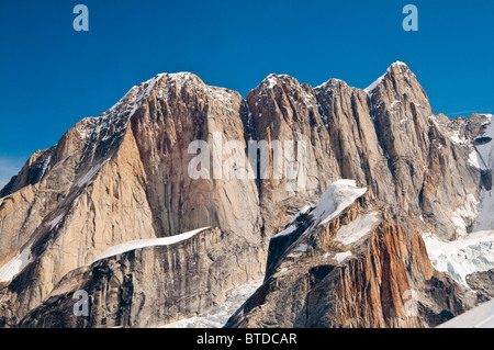 Vista aerea di alci il dente in una giornata di sole Parco Nazionale e Riserva di Denali, Alaska Range, Interior Alaska, estate Foto Stock