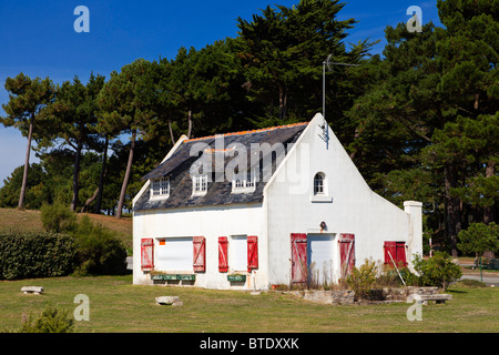 Vecchia casa bretonne per la vendita, Bretagna Francia Europa Foto Stock