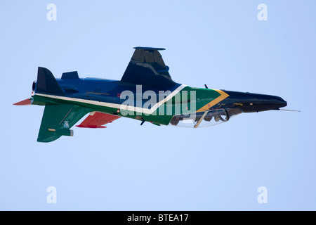 South African Air Force jet Hawk trainer aereo al Ysterplaat Air Force Base di Città del Capo Sud Africa 24 settembre 2010. Foto Stock