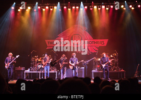 La DOOBIE BROTHERS esecuzione di Hammersmith Apollo, Londra Foto Stock