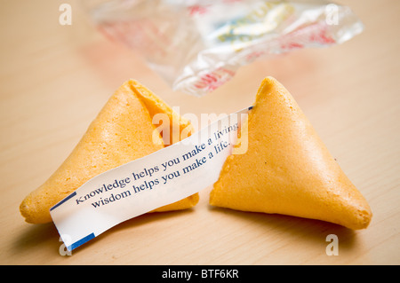 Fortune cookie dicendo Foto Stock