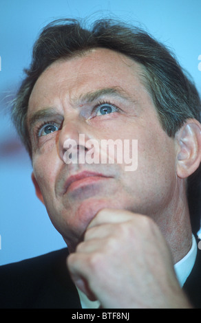 Regno Unito ex primo ministro Tony Blair poco dopo la sua vittoria elettorale nel 1997 Foto Stock
