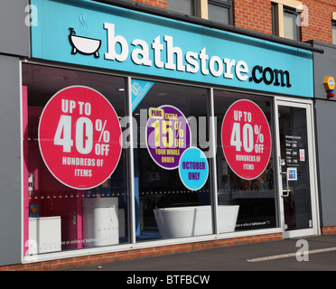 Un Bathstore.com showroom in Nottingham, Inghilterra, Regno Unito Foto Stock