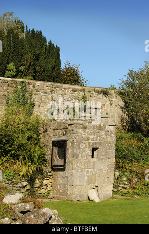 Il santuario che una volta ospitava le reliquie credevano di essere i resti di Re Edoardo il martire nelle rovine di Shaftesbury Abbey D Foto Stock