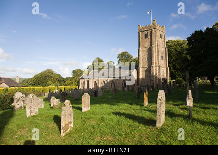 Chiesa di San Michele Arcangelo, Chagford, Gran Bretagna Foto Stock