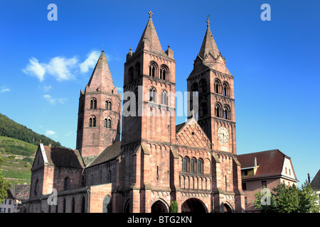 La chiesa romanica di San Leger, Guebwiller, dipartimento dell'Alto Reno, Alsazia, Francia Foto Stock