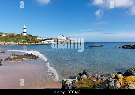 Spiaggia di sabbia a fianco di Martedì grasso o Stroove faro, Penisola di Inishowen, County Donegal, Ulster, Eire. Foto Stock