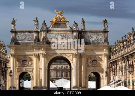 Arco trionfale, Place Stanislas di Nancy, Meurthe-et-Moselle department, Lorena, Francia Foto Stock