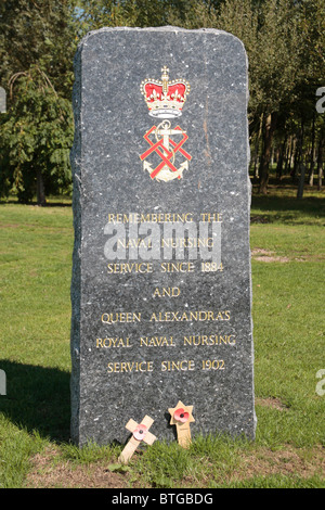 La Naval servizio infermieristico Memorial presso il National Memorial Arboretum, Alrewas, UK. Foto Stock