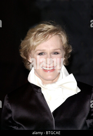 L'attrice Glenn Close a premiere del film di Walt Disney "102 Dalmatians ' di Odeon Leicester Square, Londra Foto Stock