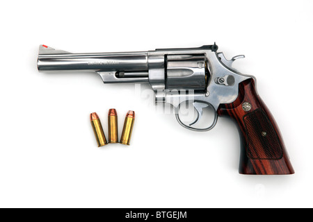 Un .44 revolver Magnum, dello stesso tipo usato nell''Dirty Harry' film ad eccezione di questo è realizzato in acciaio inossidabile. Foto Stock