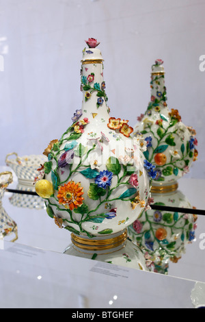 Porcellana di Meissen in museo, Meissen, Bassa Sassonia, Germania Foto Stock