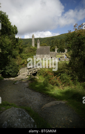 Irish round tower, glendalough, County Wicklow, Irlanda Foto Stock