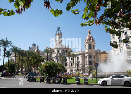 Plaza del Ayuntamiento Valencia Town Square Spagna Foto Stock