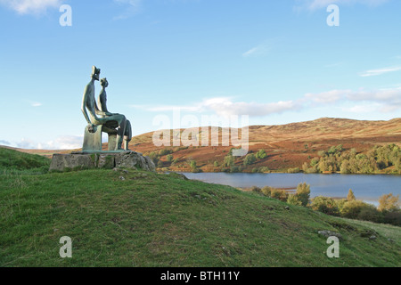 Il re e la regina scultura di Henry Moore a Glenkiln Sculpture Park, Dumfries & Galloway, Scozia Foto Stock