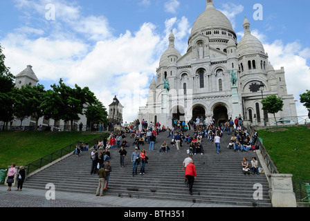 Basilica del Sacro Cuore di Gesù di Parigi capitale della Francia Foto Stock