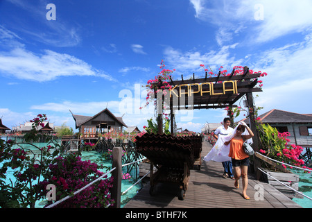 Una vista da Kapalai Resort di Semporna Sabah, Malesia Foto Stock