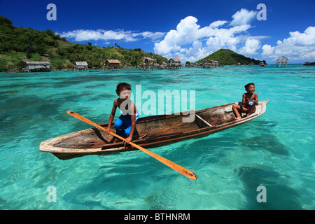 Il mare di zingaro Bohey Dulang, Semporna Sabah Foto Stock