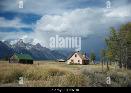 Una tempesta infusi sulla riga Mormone, Grand Teton National Park, Wyoming Foto Stock