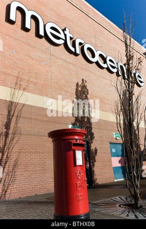 Metrocentre Gateshead fuori città shopping mall esterna e parcheggi Foto Stock