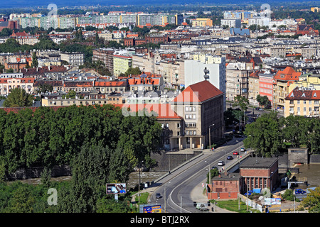 Vista della città dalla Santa Elisabetta la Chiesa di Wroclaw, Bassa Slesia, Polonia Foto Stock