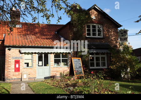 Il villaggio store presso Colston Bassett, Nottinghamshire, England, Regno Unito Foto Stock