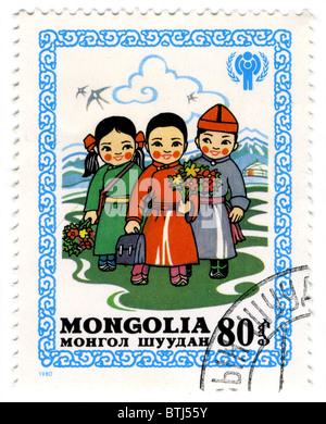 MONGOLIA - circa 1980: un timbro stampato in Mongolia mostra immagine del bambino, circa 1980. Foto Stock