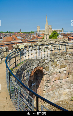 Vista da la Torre di Clifford della città di York e il Minster Yorkshire, Inghilterra, Regno Unito, GB, Unione Europea, Europa Foto Stock