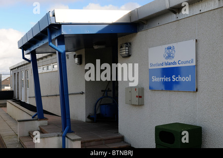 Out Skerries School una delle scuole più lontane nel Regno Unito Foto Stock