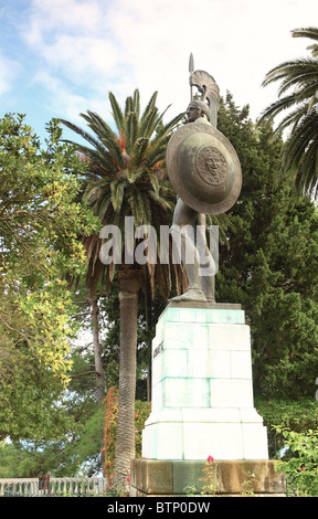 La gigantesca statua di Achille, installato presso il Achilleion, Corfù, da Kaiser Wilhelm all inizio del XX secolo Foto Stock