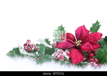 Decorazione per albero di Natale isolato su sfondo bianco Foto Stock